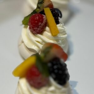 mini pavlova